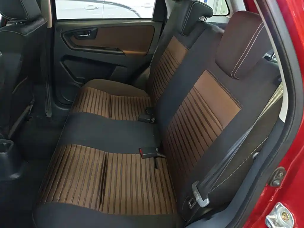 Suzuki SX4 — миниатюра 17