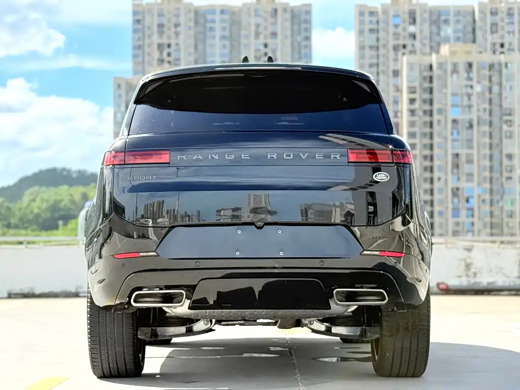 Land Rover Range Rover Sport 2025 400PS Dynamic SE