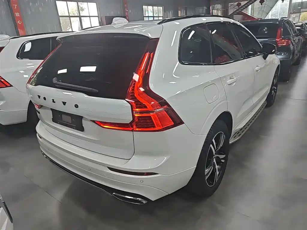 Volvo XC60 2021 T5 Sport