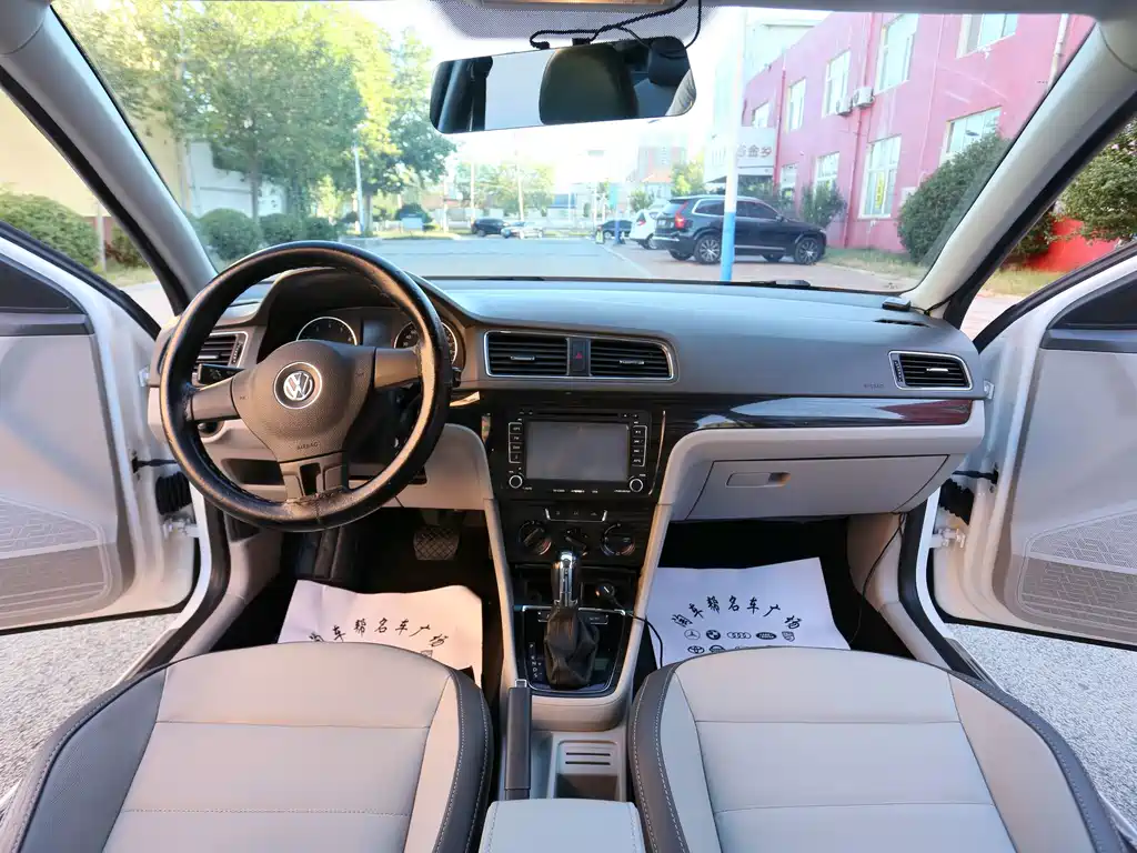 Volkswagen Gran Lavida — миниатюра 9