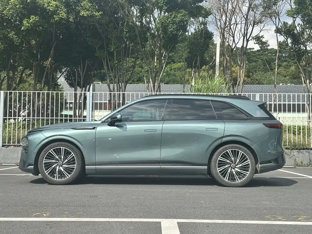 XPeng G9 — миниатюра 3