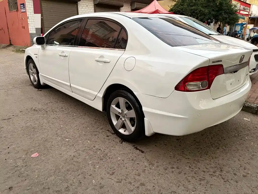 Honda Civic — миниатюра 3