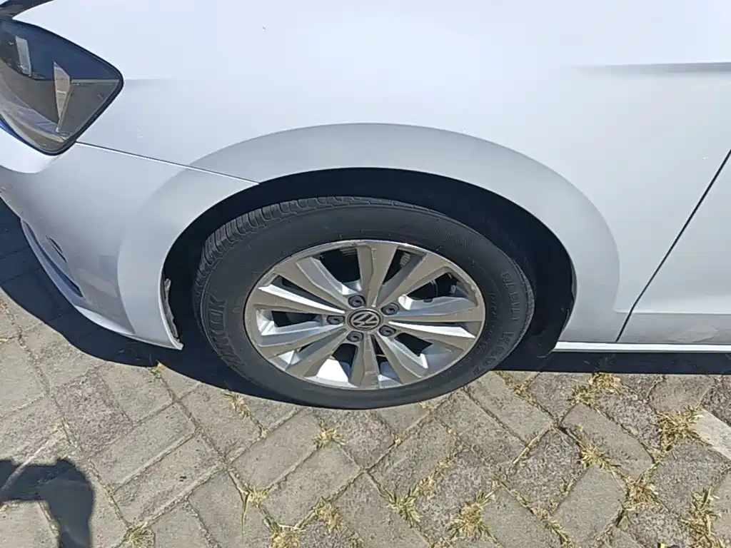 Volkswagen Golf Sportsvan — миниатюра 23