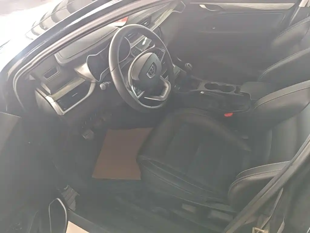 Geely Emgrand — миниатюра 16