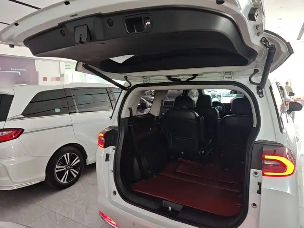 GAC Motor Trumpchi M6 — миниатюра 19