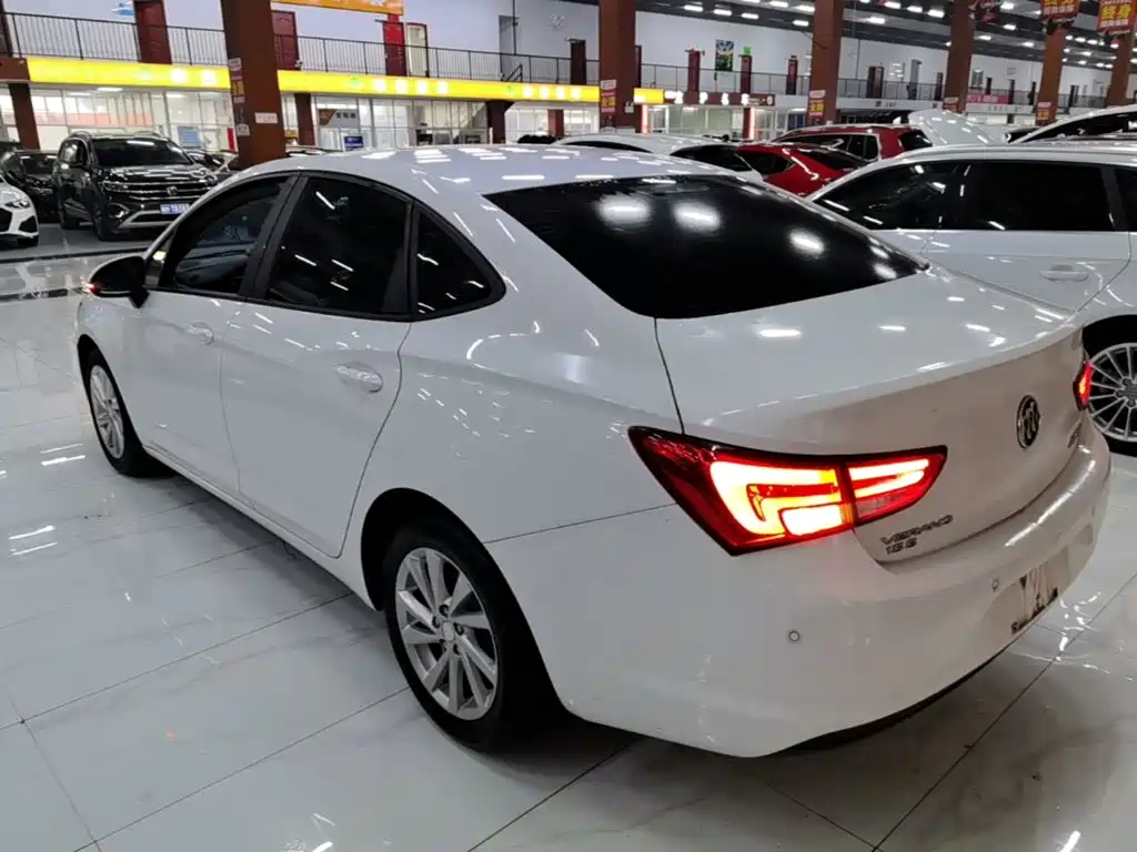 Buick Verano — миниатюра 5