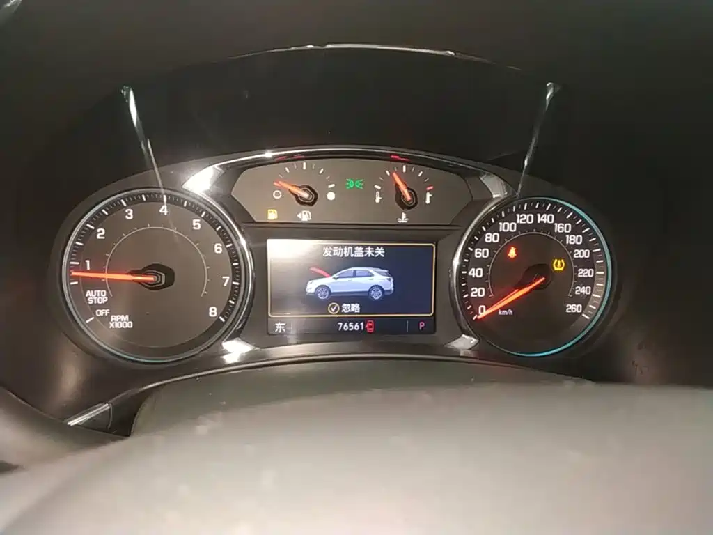 Chevrolet Equinox — миниатюра 12