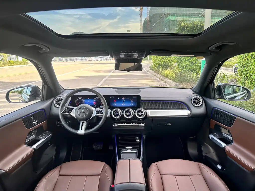 Mercedes-Benz GLB 2024 GLB 220