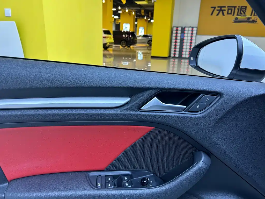 Audi A3 2018 30 Sportback 35 TFSI