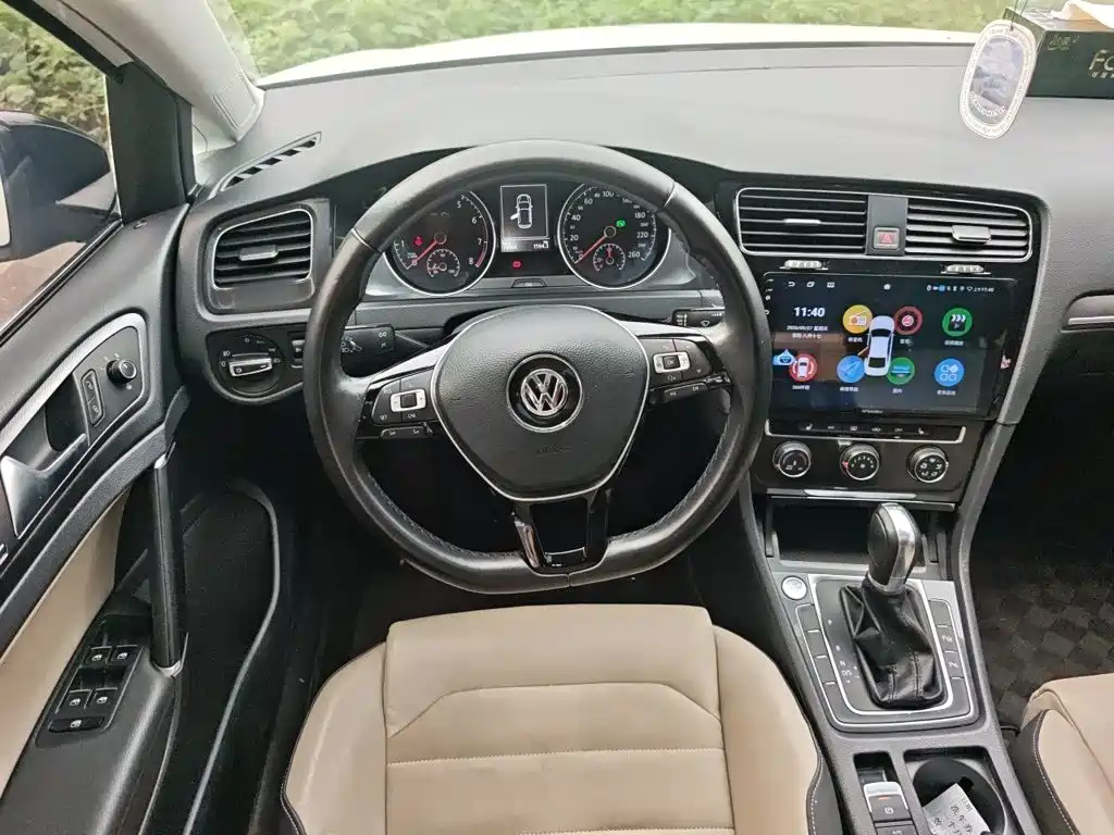 Volkswagen Golf — миниатюра 3