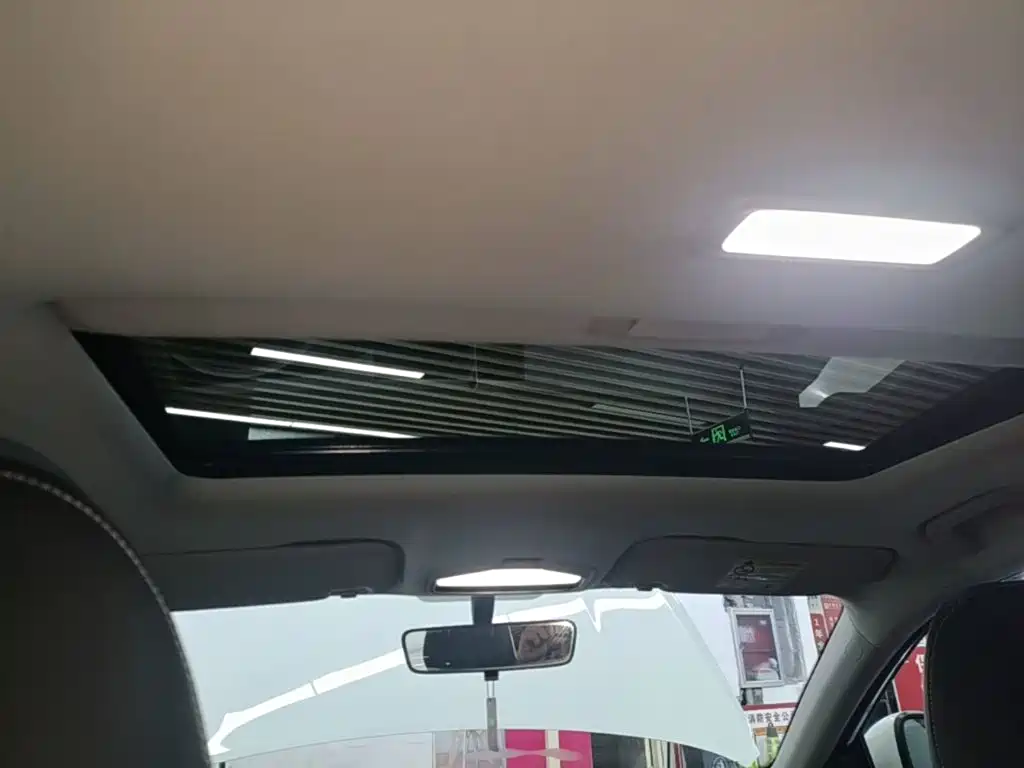 Geely Emgrand — миниатюра 18