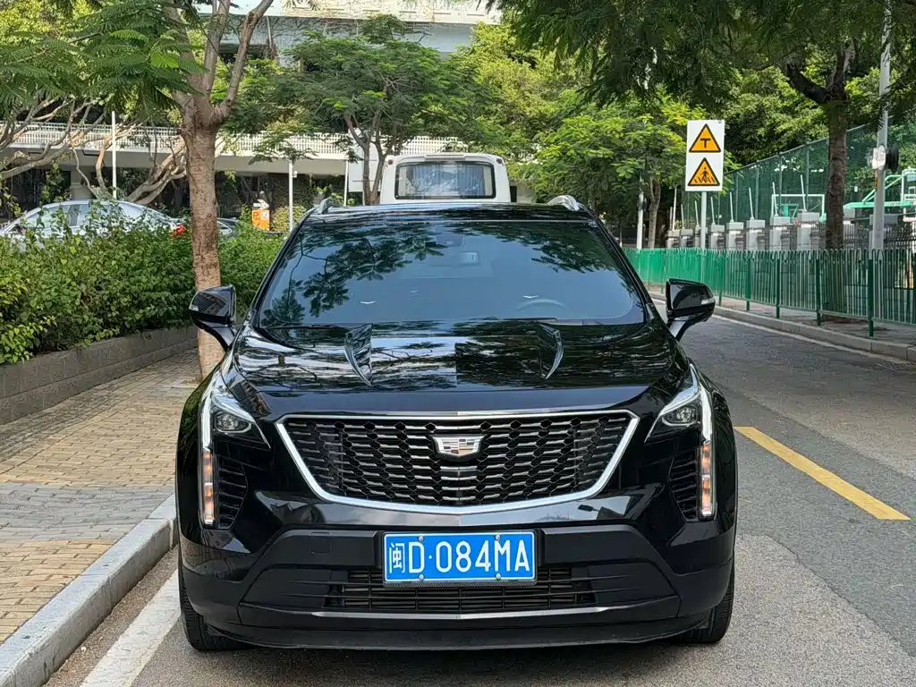 Cadillac XT4 — миниатюра 2