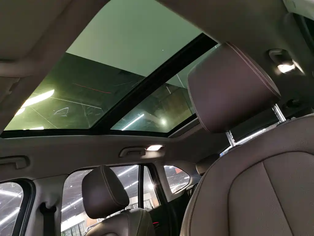BMW X1 New Energy — миниатюра 12