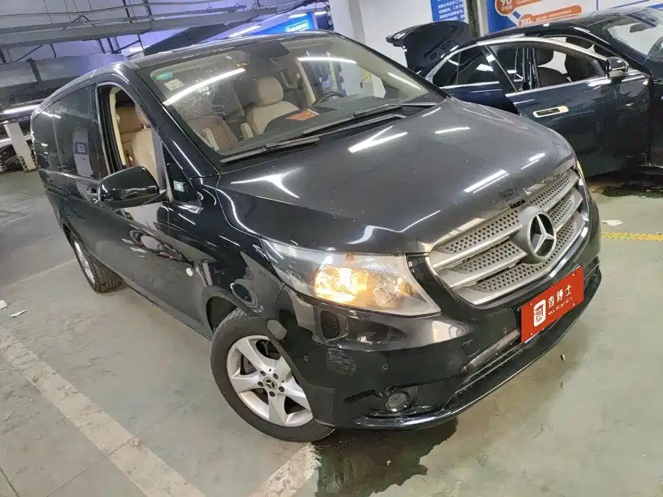 Mercedes-Benz Vito — миниатюра 2