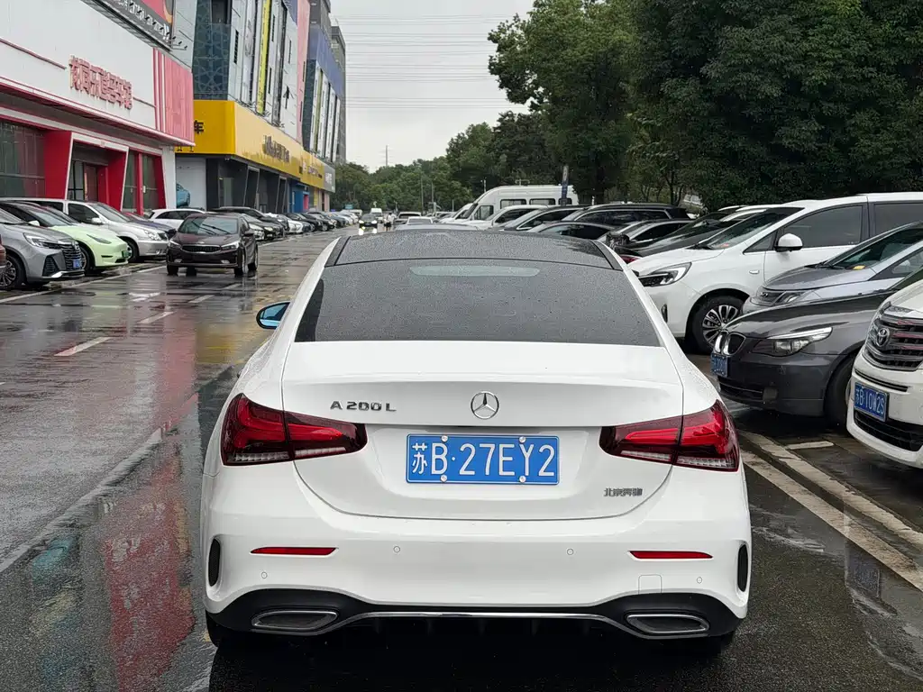 Mercedes-Benz A-Class — миниатюра 6