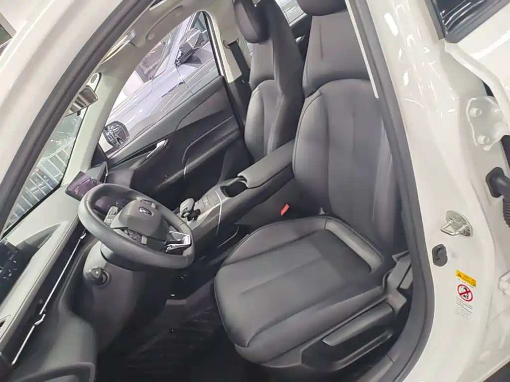 Changan Eado — миниатюра 15