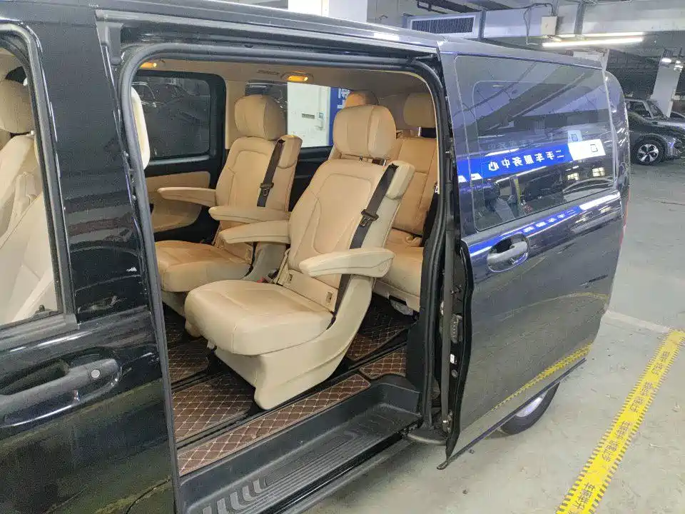 Mercedes-Benz Vito — миниатюра 4