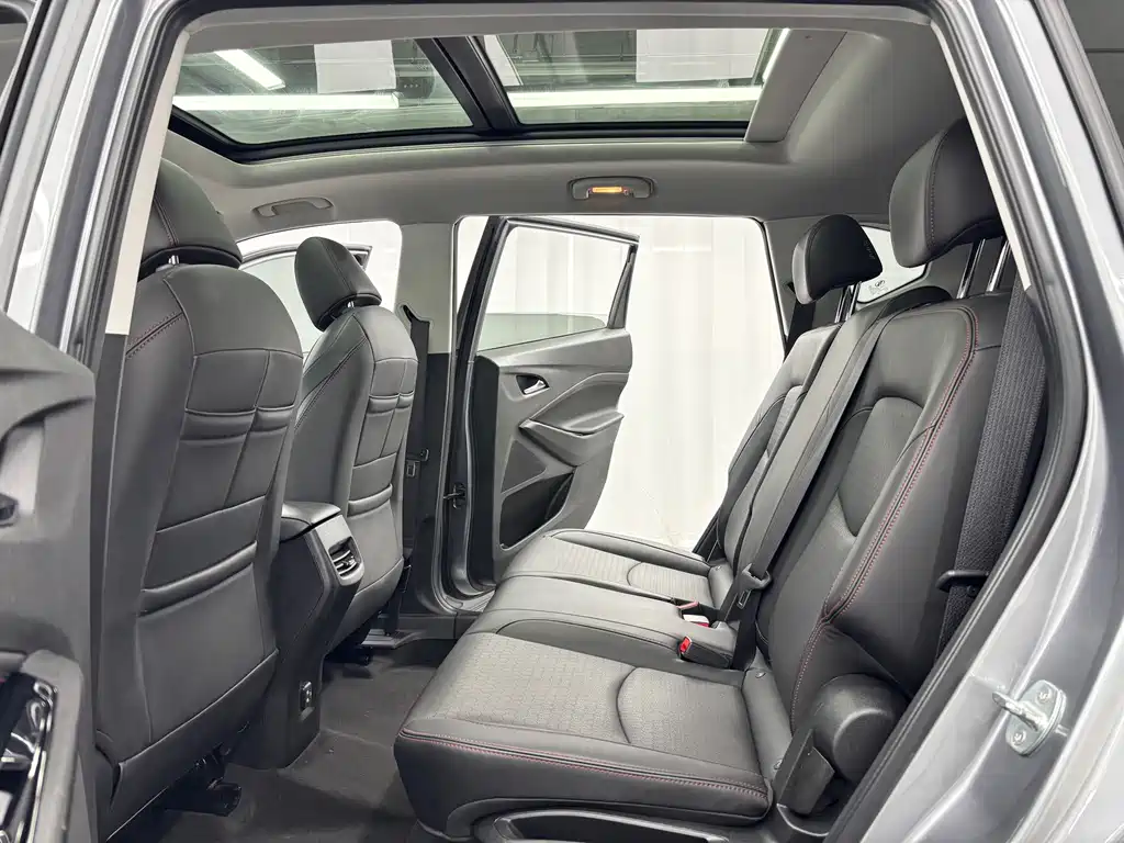 Chevrolet Volando — миниатюра 8