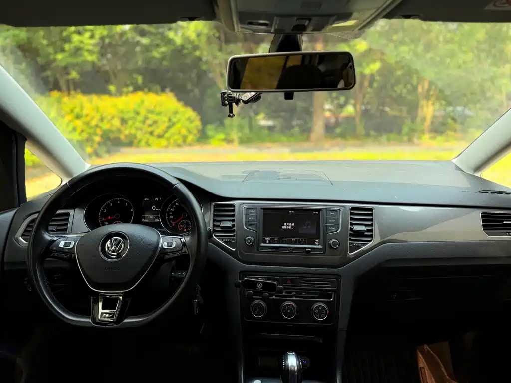 Volkswagen Golf Sportsvan — миниатюра 10