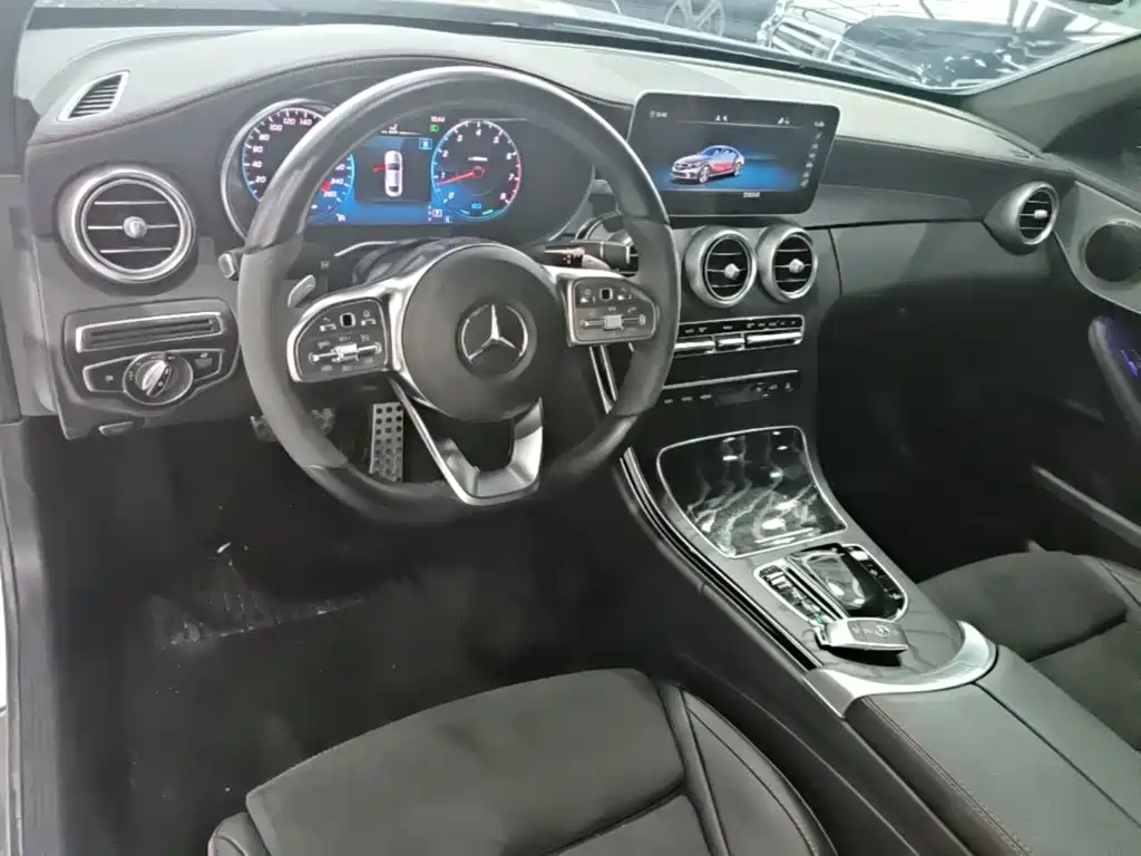Mercedes-Benz C-Class 2022 — фото 9