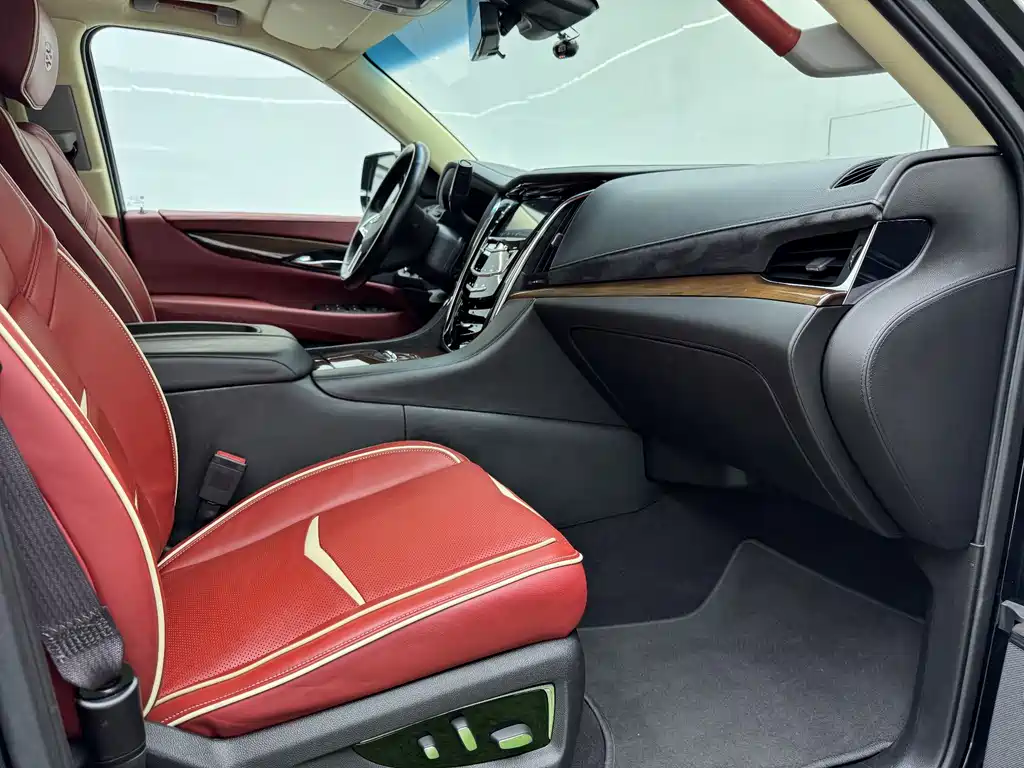 CADILLAC ESCALADE ESCALADE