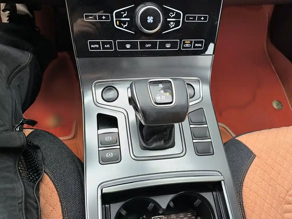 Hongqi H5 2020 1.5T DCT