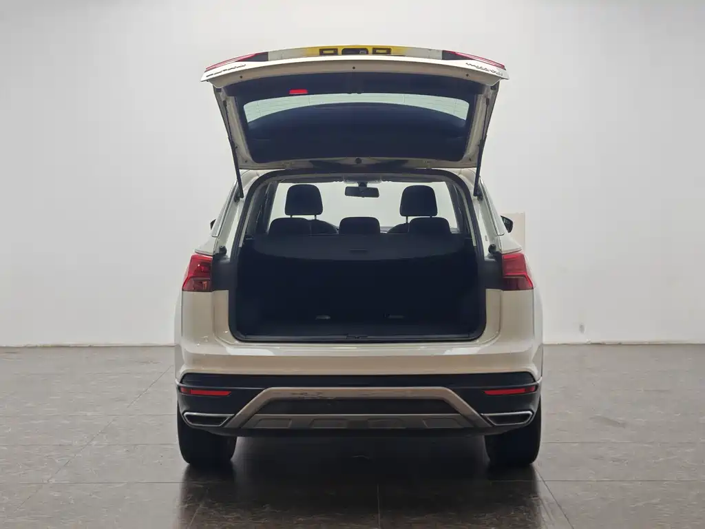 Volkswagen Tayron 330TSI 2WD Luxury Type China VI, фото 11
