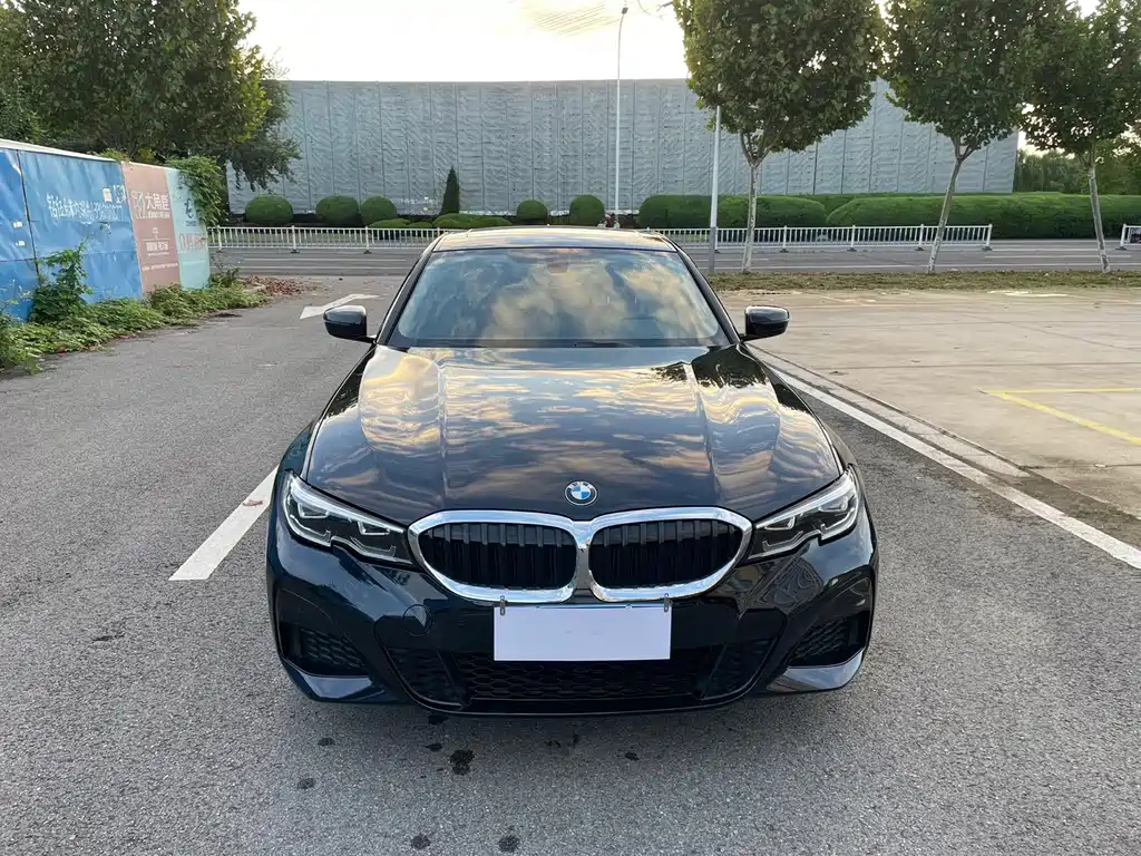 BMW 3 Series — миниатюра 3