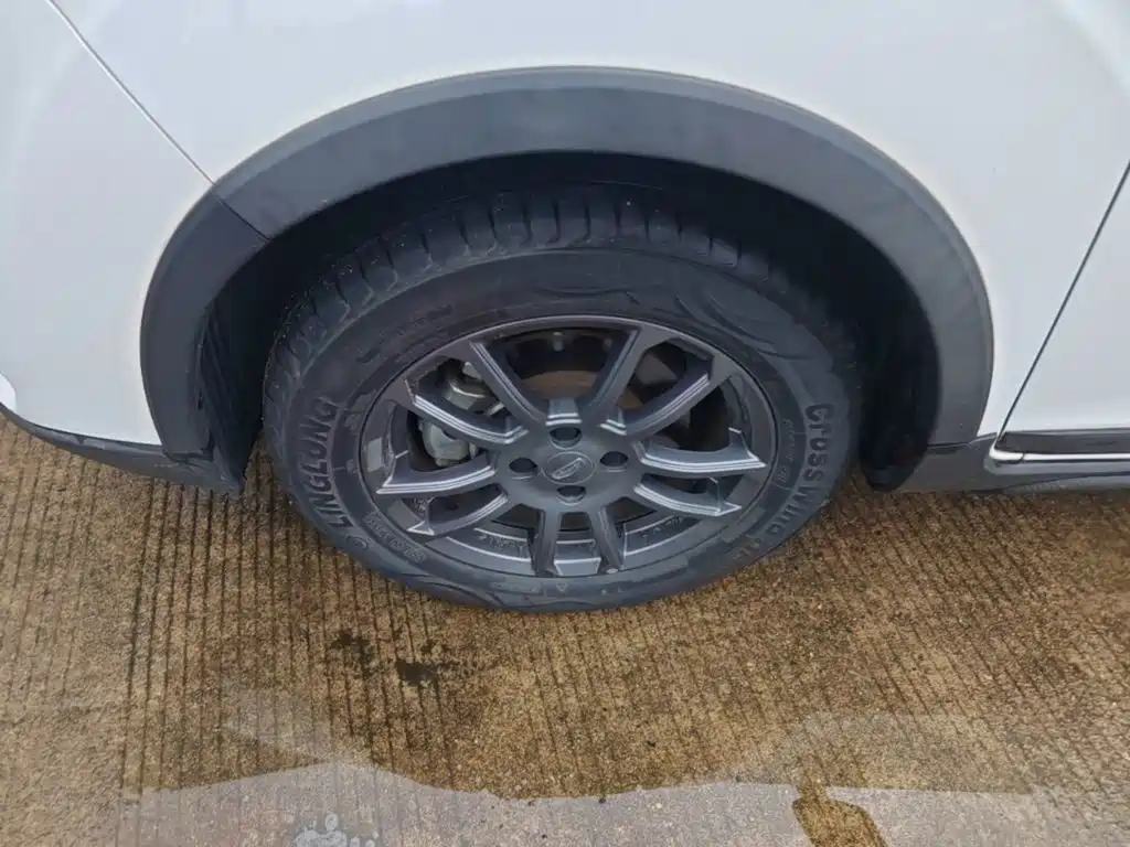 Geely Vision X3 — миниатюра 23