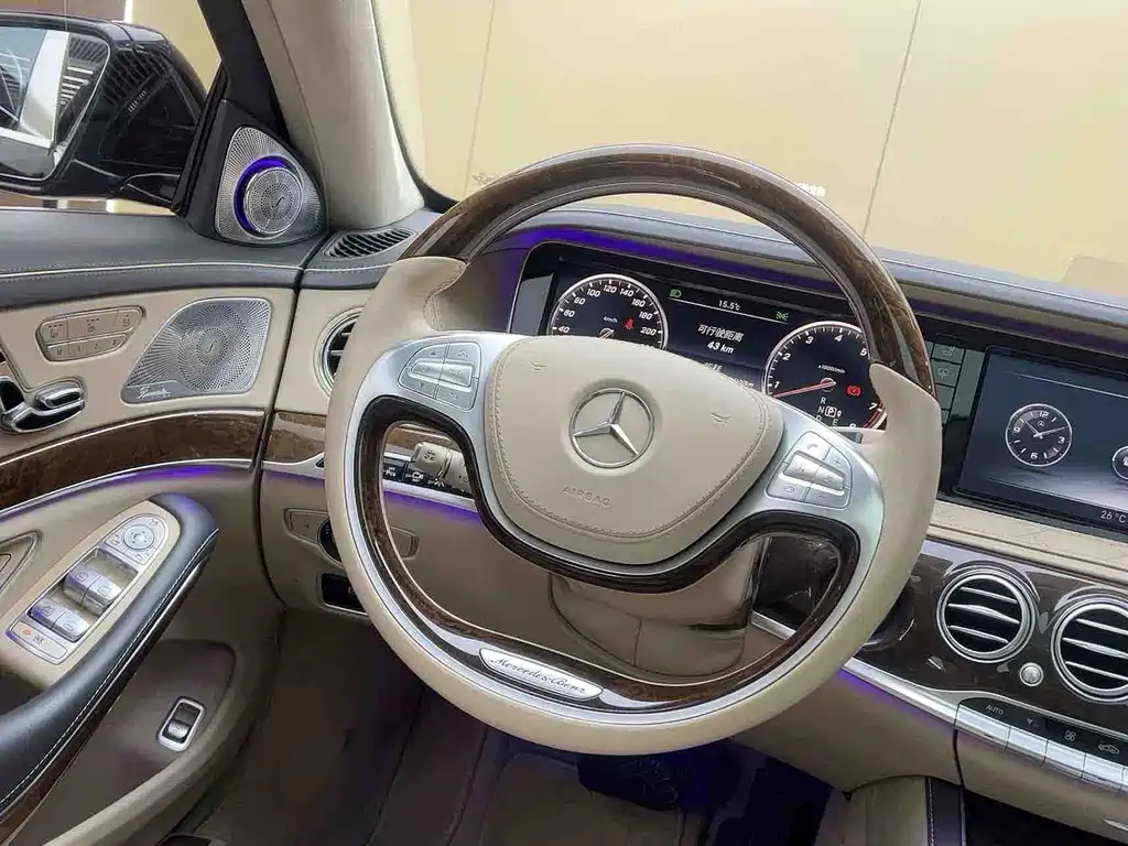 Mercedes-Benz S-Class — миниатюра 6