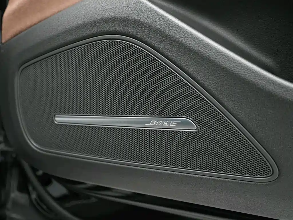 Audi S8 — миниатюра 10