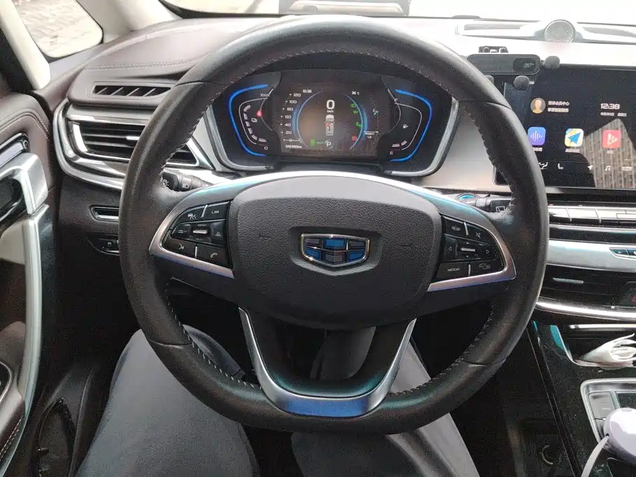 Geely Jia Ji New Energy — миниатюра 14