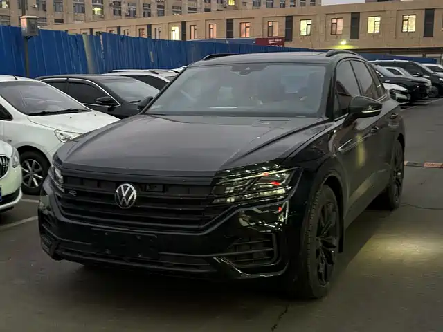 VOLKSWAGEN TOUAREG 2024