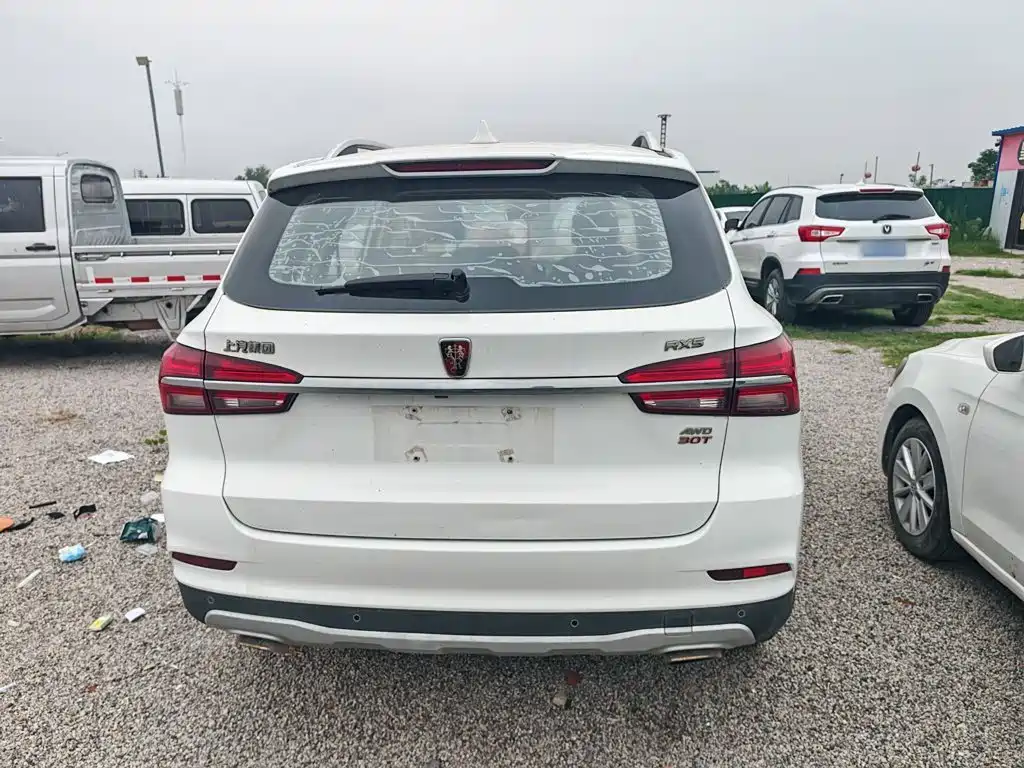 Roewe RX5 — миниатюра 6