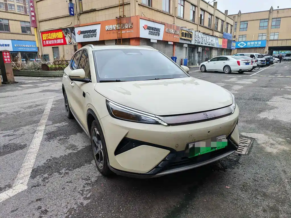 BYD Yuan Plus — миниатюра 3