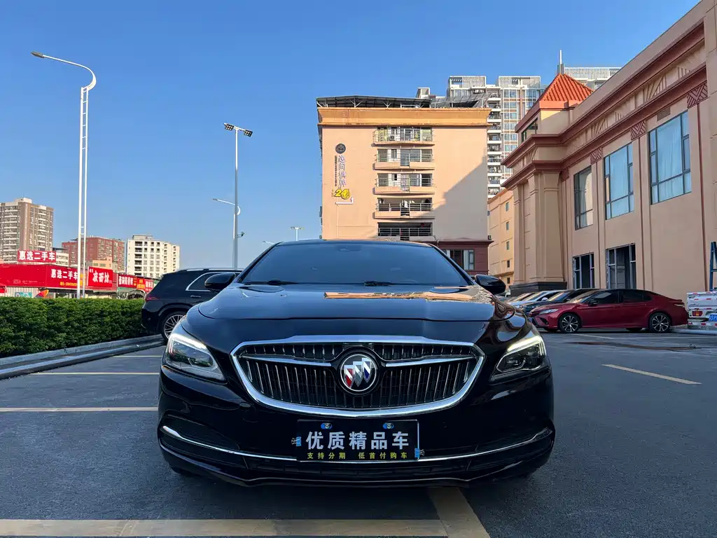 Buick LaCrosse — миниатюра 2
