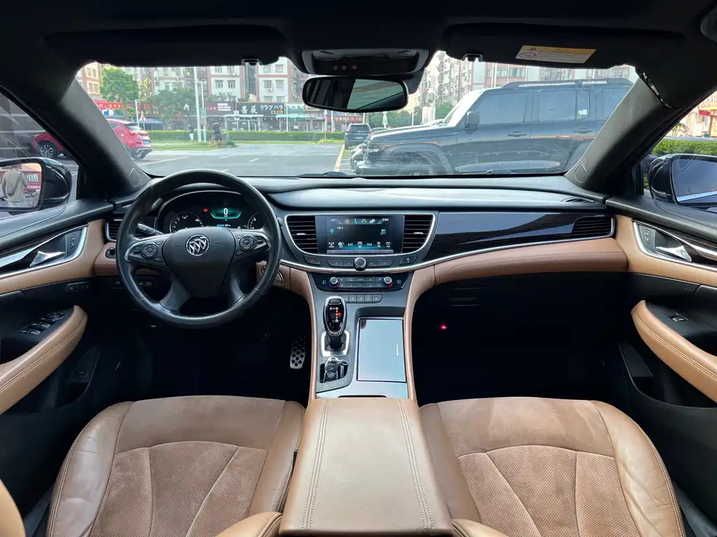 Buick LaCrosse — миниатюра 24