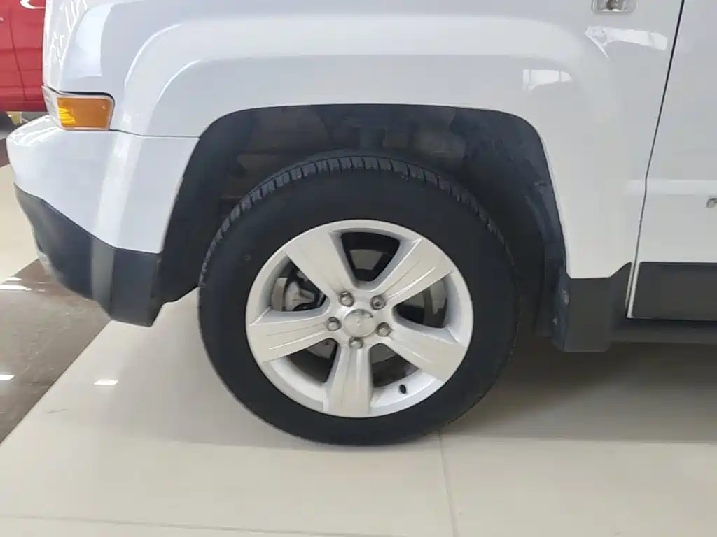 Jeep Patriot — миниатюра 23