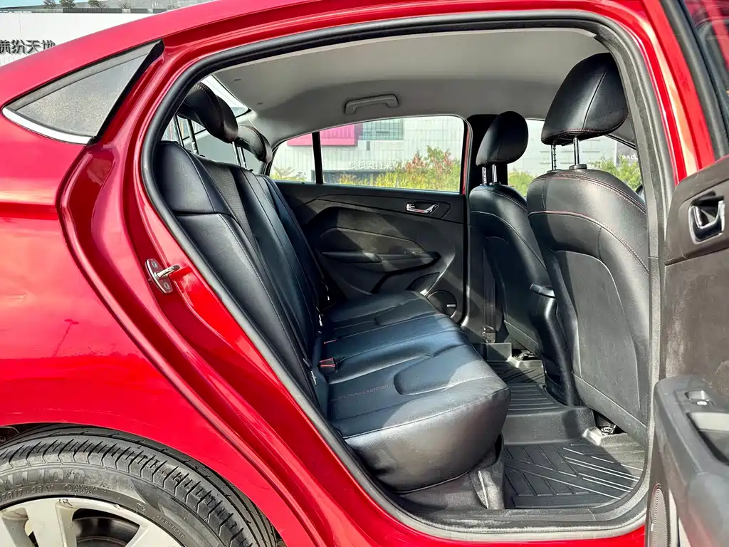 Chery Arrizo 5 — миниатюра 18