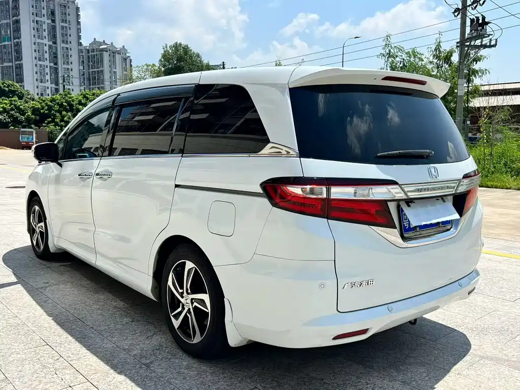 Honda Odyssey — миниатюра 9