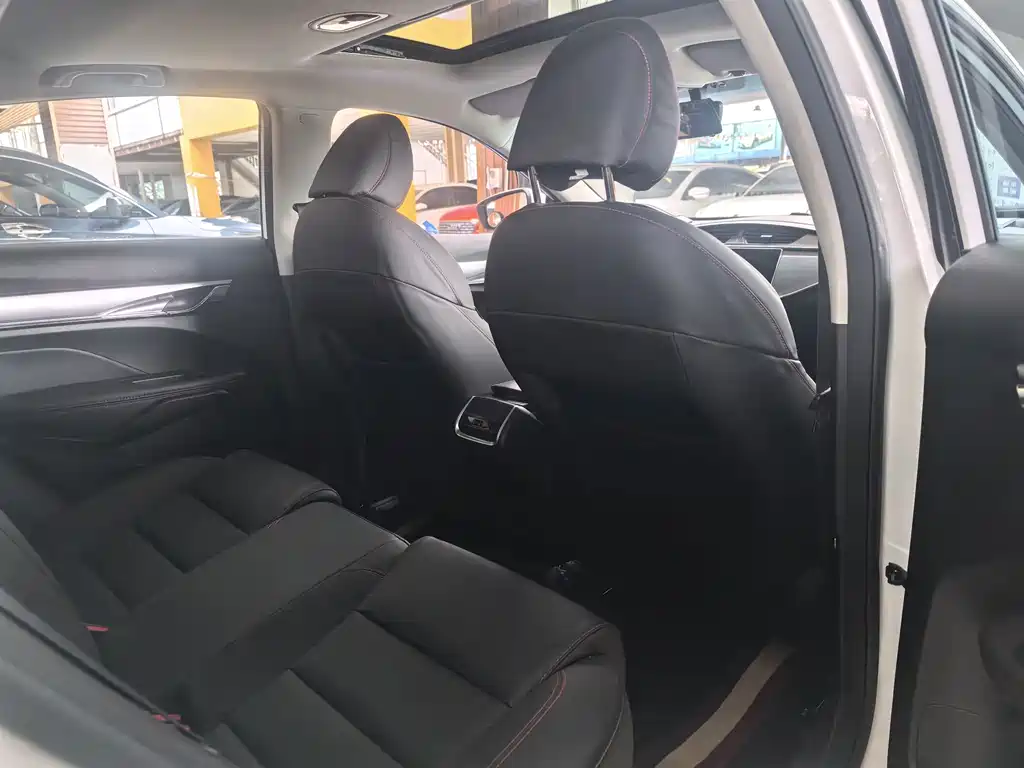 Geely Binrui — миниатюра 6