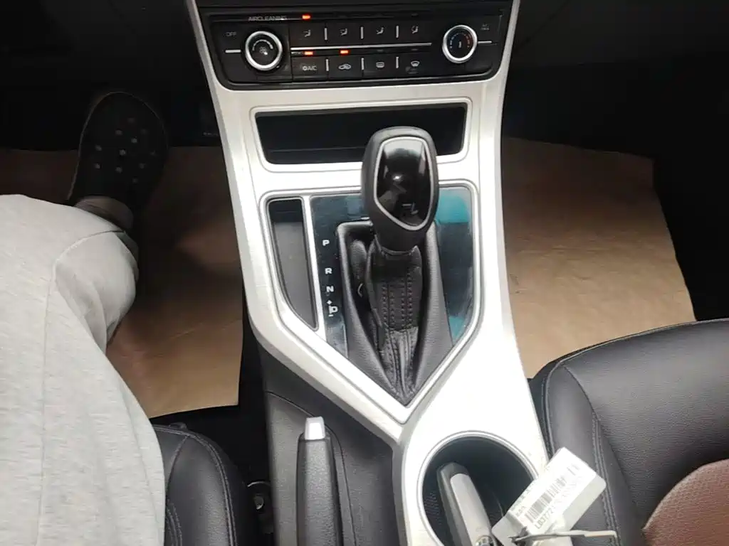 Geely Vision — миниатюра 14