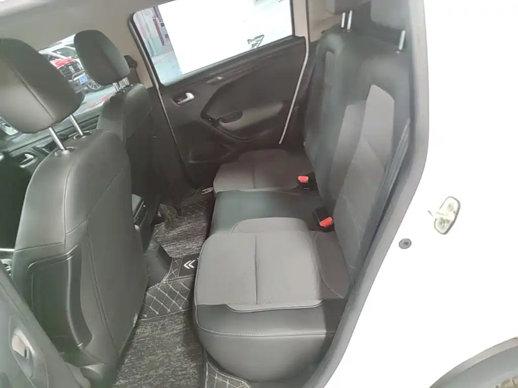 Citroen C3-XR — миниатюра 17