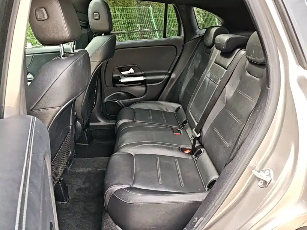 Mercedes-Benz GLA — миниатюра 17