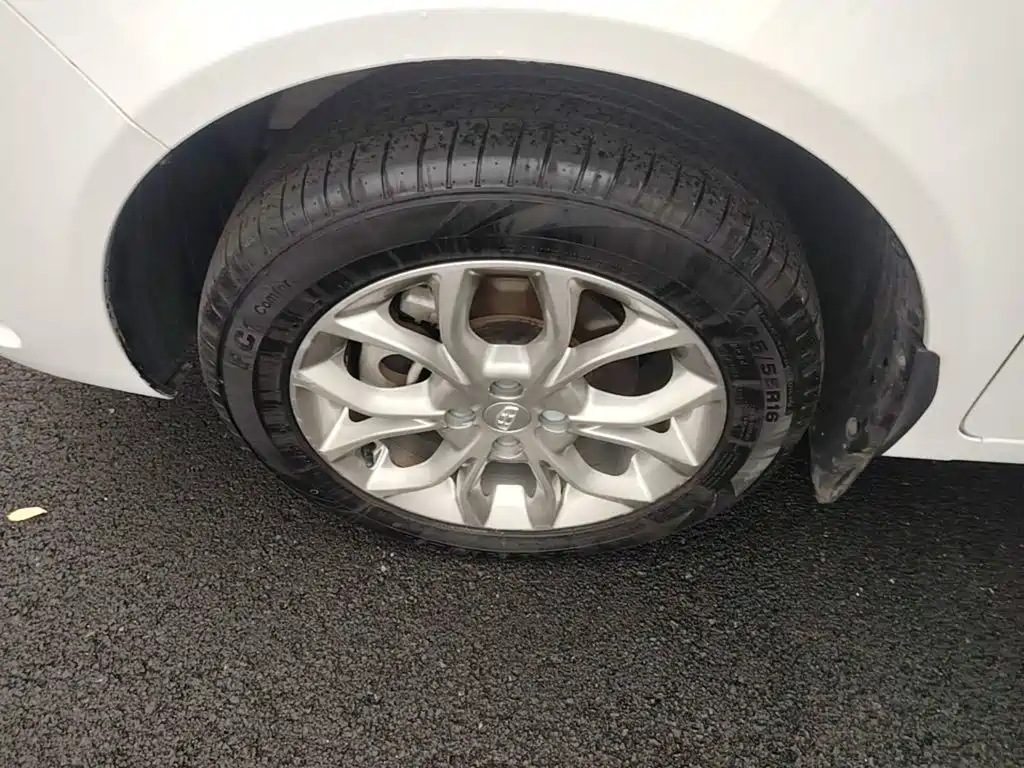 Geely Vision — миниатюра 23