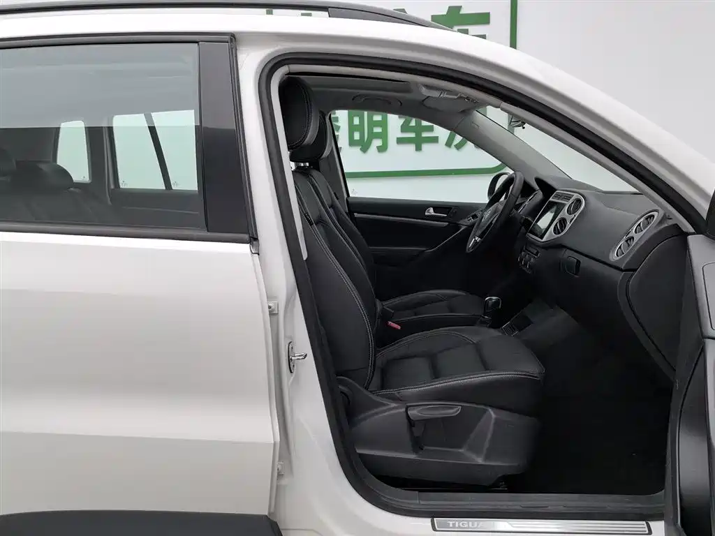 Volkswagen Tiguan — фотографии объявления, Фото 23