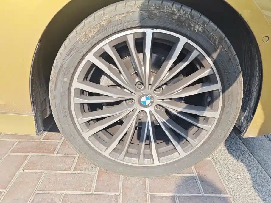 BMW 3 Series — миниатюра 6