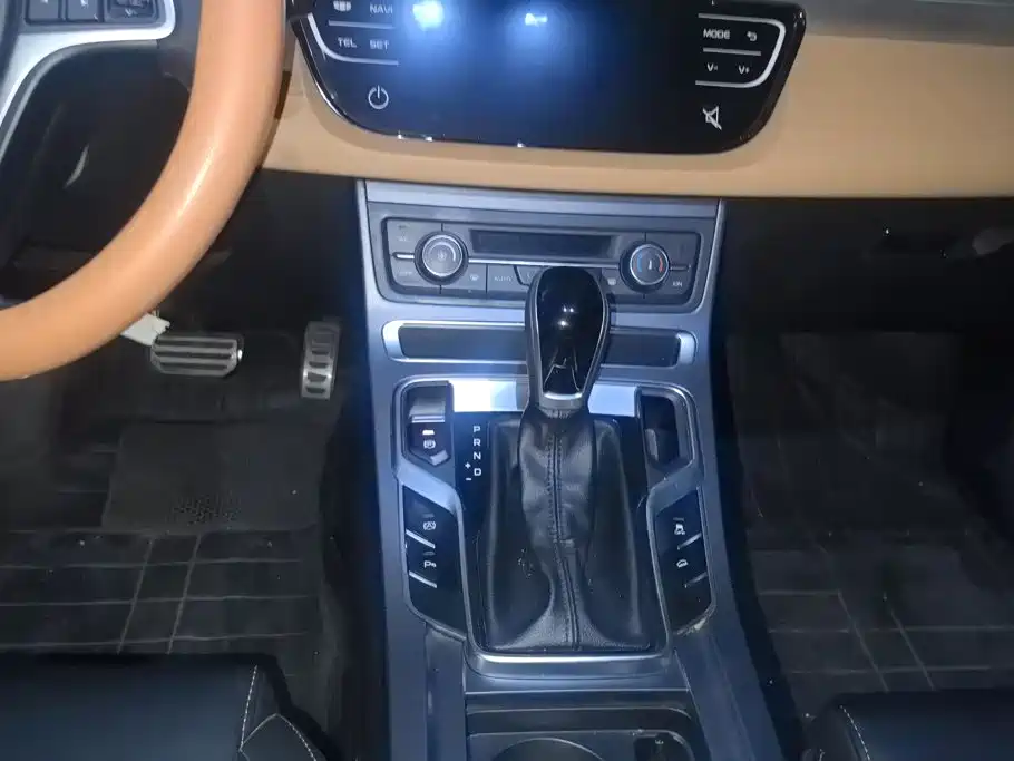 Geely Vision S1 — миниатюра 16