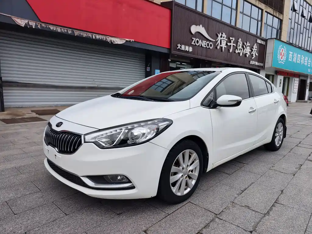 Kia K3 2013
