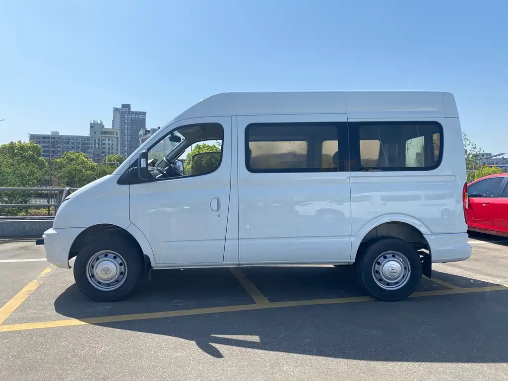MAXUS V80 — миниатюра 3